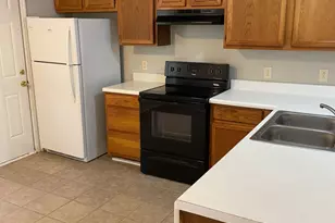 5515 Bringle Ct, Raleigh, NC 27610 - Photo 4