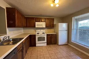 1705 Murad Ct, Raleigh, NC 27606 - Photo 2