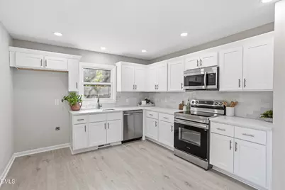 2424 Dorety Place, Raleigh, NC 27604 - Photo 2
