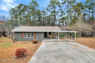 950 Cedar Cove Rd, Henderson, NC 27537 - Photo 2