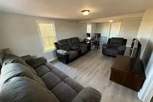 895 Stewart Rd, Four Oaks, NC 27524 - Photo 2