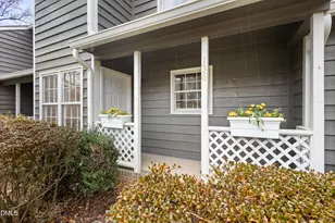 136 Lake Hollow Cir, Cary, NC 27513 - Photo 28