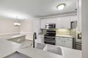 1720 Renwick Dr, Fayetteville, NC 28304 - Photo 4