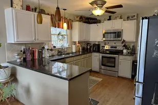 1219 Cranebridge Pl, Chapel Hill, NC 27517 - Photo 4