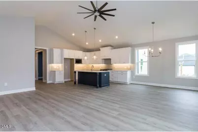 743 W Holly Springs Road, Holly Springs, NC 27540 - Photo 20