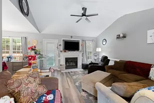 35 S Dandelion Green Ct, Selma, NC 27576 - Photo 4