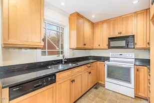 515 Walnut Dr, Sanford, NC 27330 - Photo 10