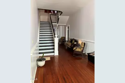 401 N Main Street, Louisburg, NC 27549 - Photo 4