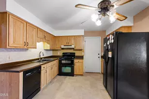 2608 Adcox Pl, Raleigh, NC 27610 - Photo 8