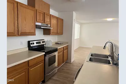 2920 Roundleaf Court, Raleigh, NC 27604 - Photo 10