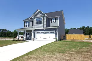4734 Scenic Pines Dr, Hope Mills, NC 28348 - Photo 4