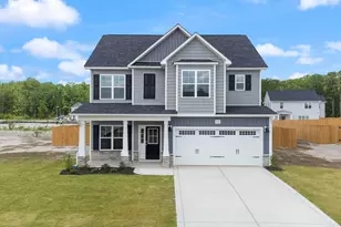 4734 Scenic Pines Dr, Hope Mills, NC 28348 - Photo 4