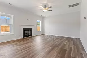 4734 Scenic Pines Dr, Hope Mills, NC 28348 - Photo 10