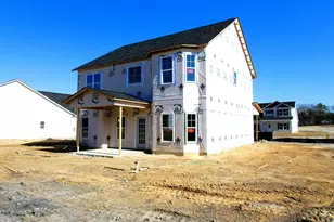 4734 Scenic Pines Dr, Hope Mills, NC 28348 - Photo 6