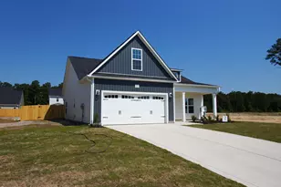 4730 Scenic Pines Dr, Hope Mills, NC 28348 - Photo 2