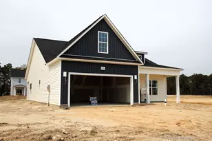 4730 Scenic Pines Dr, Hope Mills, NC 28348 - Photo 2