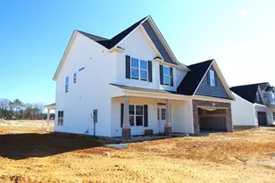 4729 Scenic Pines Dr, Hope Mills, NC 28348 - Photo 2