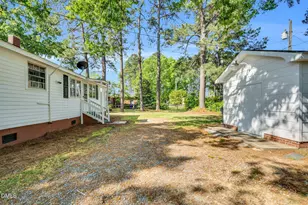 310 Chicopee Rd, Benson, NC 27504 - Photo 16