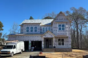 2300 Hilltop Bluffs Ct, Fuquay-Varina, NC 27526 - Photo 2