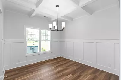 204 N Rabbit Run Drive, Smithfield, NC 27577 - Photo 2