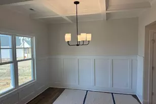 204 N Rabbit Run Dr, Smithfield, NC 27577 - Photo 2