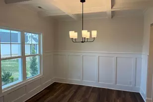 204 N Rabbit Run Dr, Smithfield, NC 27577 - Photo 2