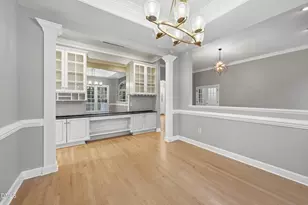 101 Highlands Lake Dr, Cary, NC 27518 - Photo 6