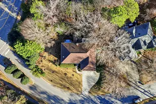 101 Highlands Lake Dr, Cary, NC 27518 - Photo 30