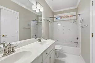 101 Highlands Lake Dr, Cary, NC 27518 - Photo 12