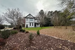 913 Clayton Rd, Angier, NC 27501 - Photo 2