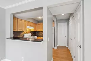 1210 Westview Ln, Raleigh, NC 27605 - Photo 10