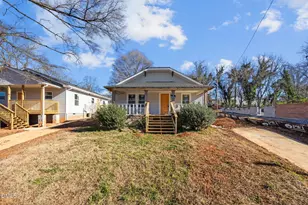 1107 8th St, Statesville, NC 28677 - Photo 2