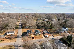 1107 8th St, Statesville, NC 28677 - Photo 18