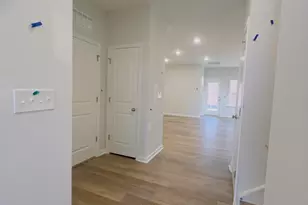 1009 Honey Bee Ct, Durham, NC 27703 - Photo 4