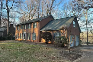 304 Travis Ln, Salisbury, NC 28146 - Photo 2