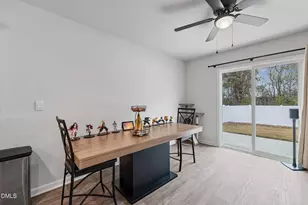 1423 N Wilshire Ct, Kinston, NC 28504 - Photo 14