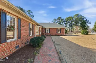 26 Strickland Ln, Lillington, NC 27546 - Photo 10