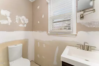 330 E Stallings Street, Clayton, NC 27520 - Photo 12