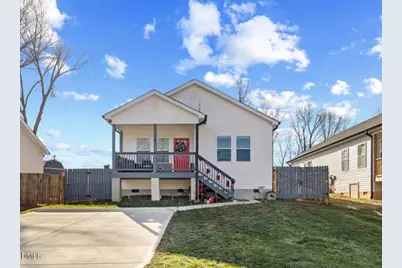 825 Graham Street, Burlington, NC 27217 - Photo 1