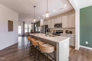 1423 Goldsboro Ave, Sanford, NC 27330 - Photo 6