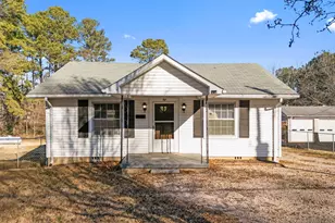 707 E Mason St, Franklinton, NC 27525 - Photo 2