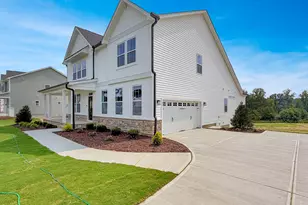 257 Sweetfern Ln, Zebulon, NC 27597 - Photo 2