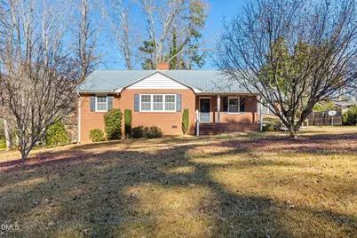 420 Rodwell Street, Warrenton, NC 27589 - Photo 2