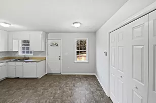 9025 Ferrell Rd, Zebulon, NC 27597 - Photo 8