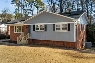 4828 Latimer Rd, Raleigh, NC 27609 - Photo 2