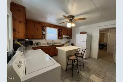 3805 Marcom Street, Raleigh, NC 27606 - Photo 12