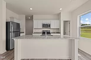 179 Bedstone Wy, Clayton, NC 27520 - Photo 4