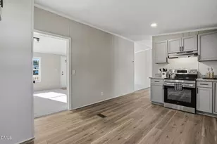 209 Huck Finn Ct, Hope Mills, NC 28348 - Photo 12