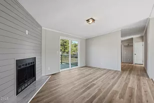 209 Huck Finn Ct, Hope Mills, NC 28348 - Photo 16