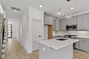 136 East End Ave, Durham, NC 27703 - Photo 4